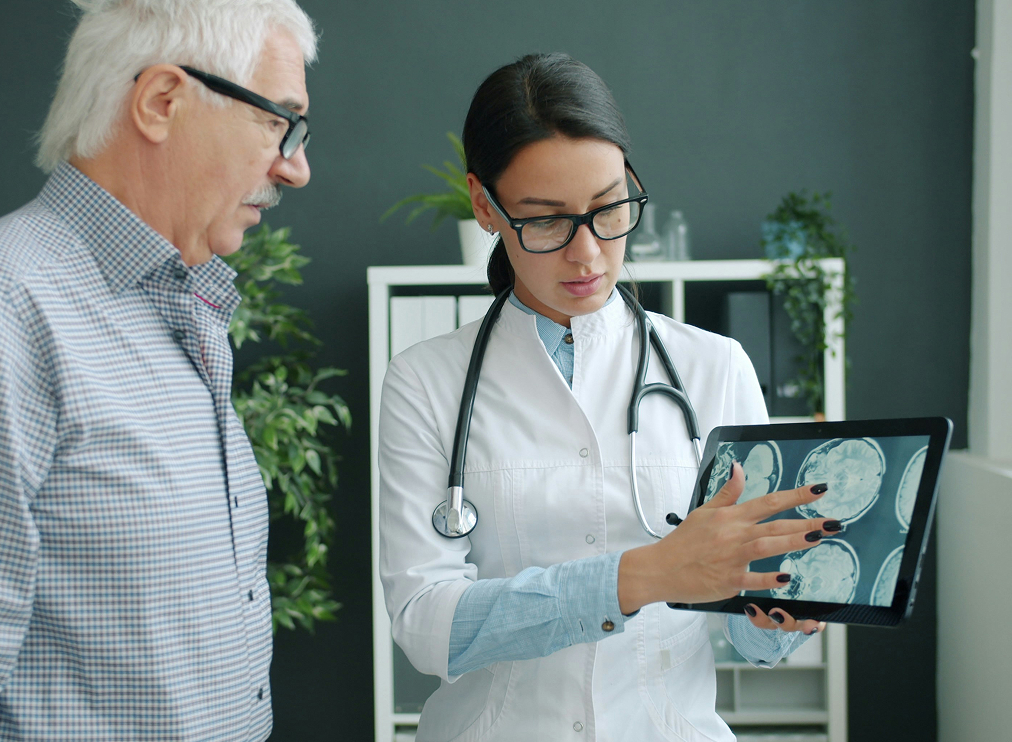 Evaluación médica en clínica ocupacional CheckSalud