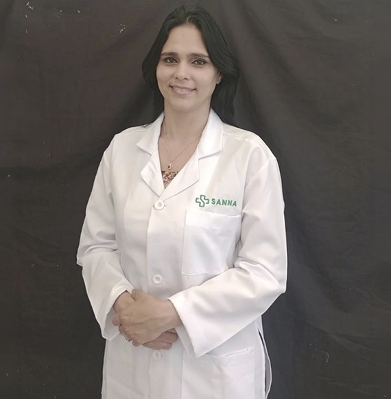 Doctora Milagros Gonzales Urquiza especialista en salud ocupacional CheckSalud